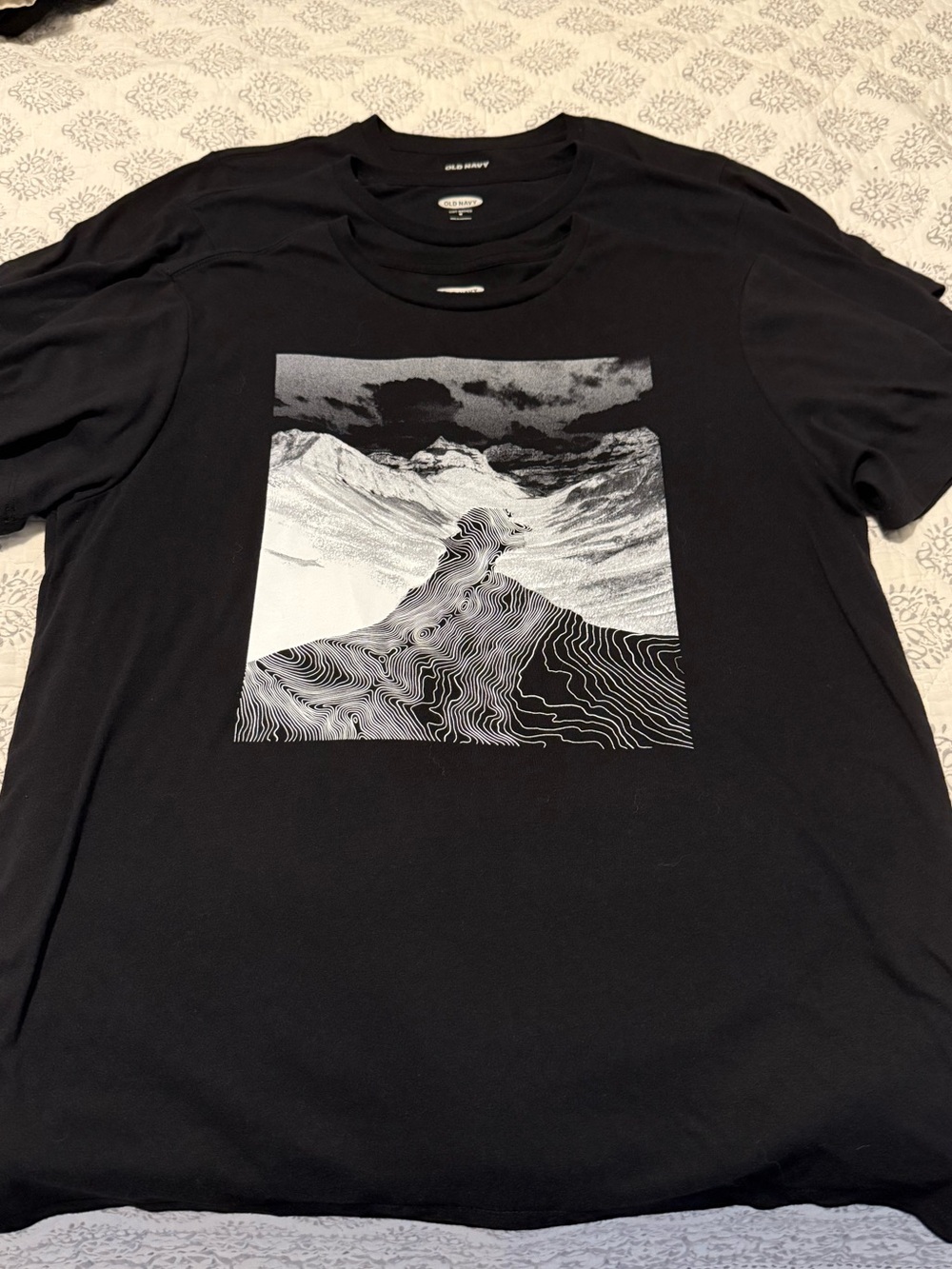 3-Pack (Lot) Men’s Black Old Navy Graphic Tees (M)